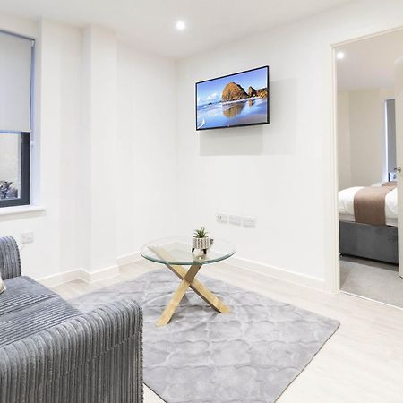 Linacre 1&2 - One And Two Bed Flat Behind The Cathedral With Free Parking And Fast Wifi Leilighet Exeter Eksteriør bilde