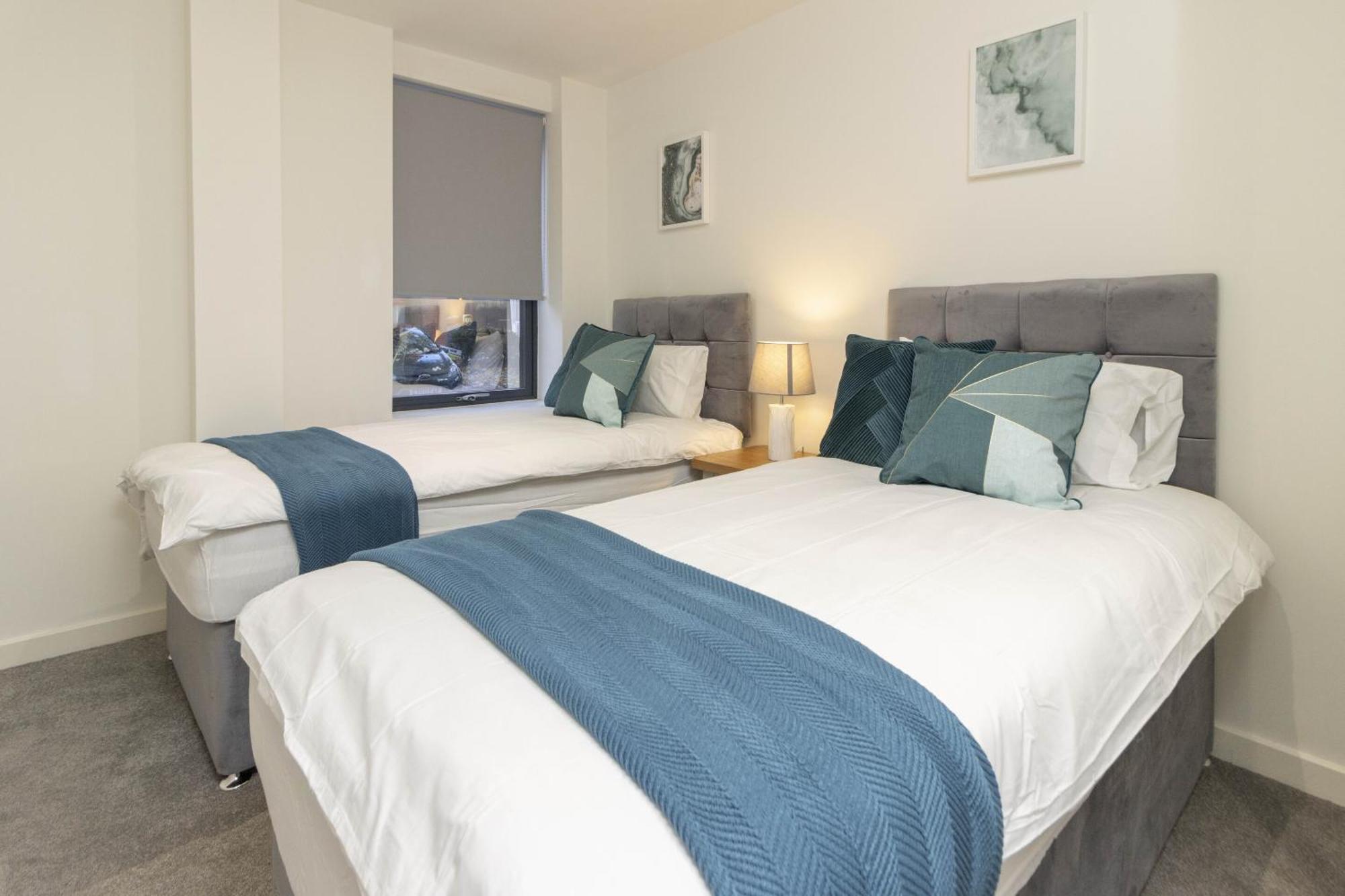 Linacre 1&2 - One And Two Bed Flat Behind The Cathedral With Free Parking And Fast Wifi Leilighet Exeter Rom bilde
